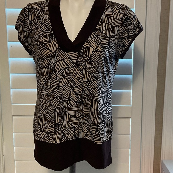 Cocomo Geometric Black and Cream Blouse - Picture 1 of 5